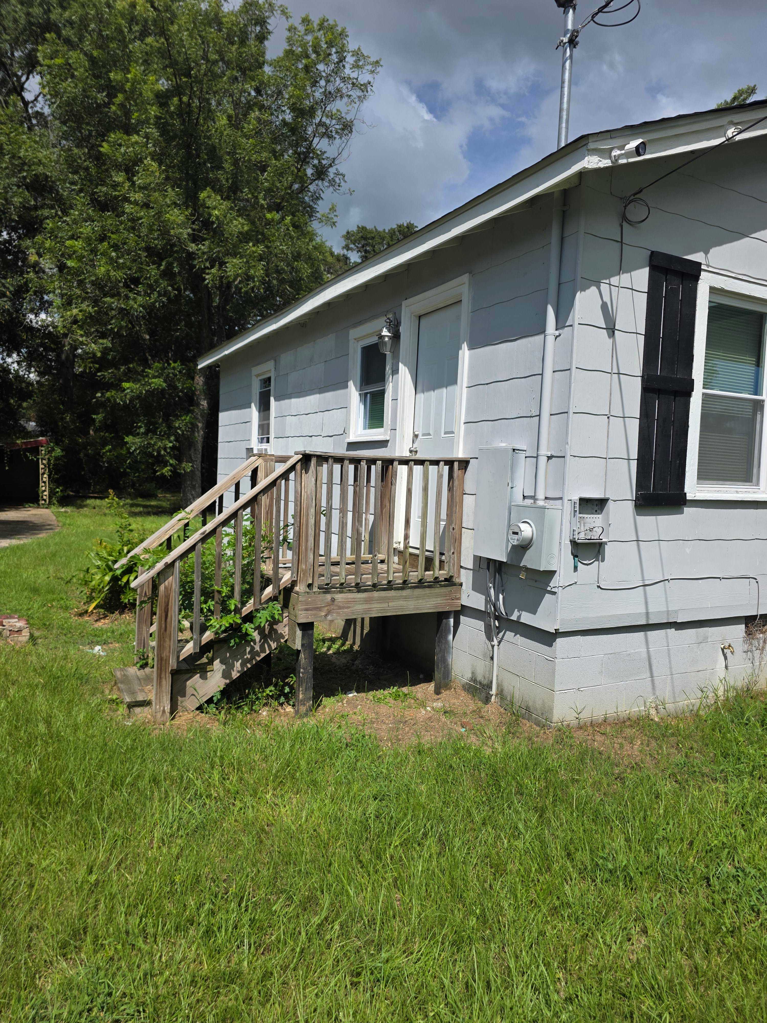 3019 Lee St – photo 1