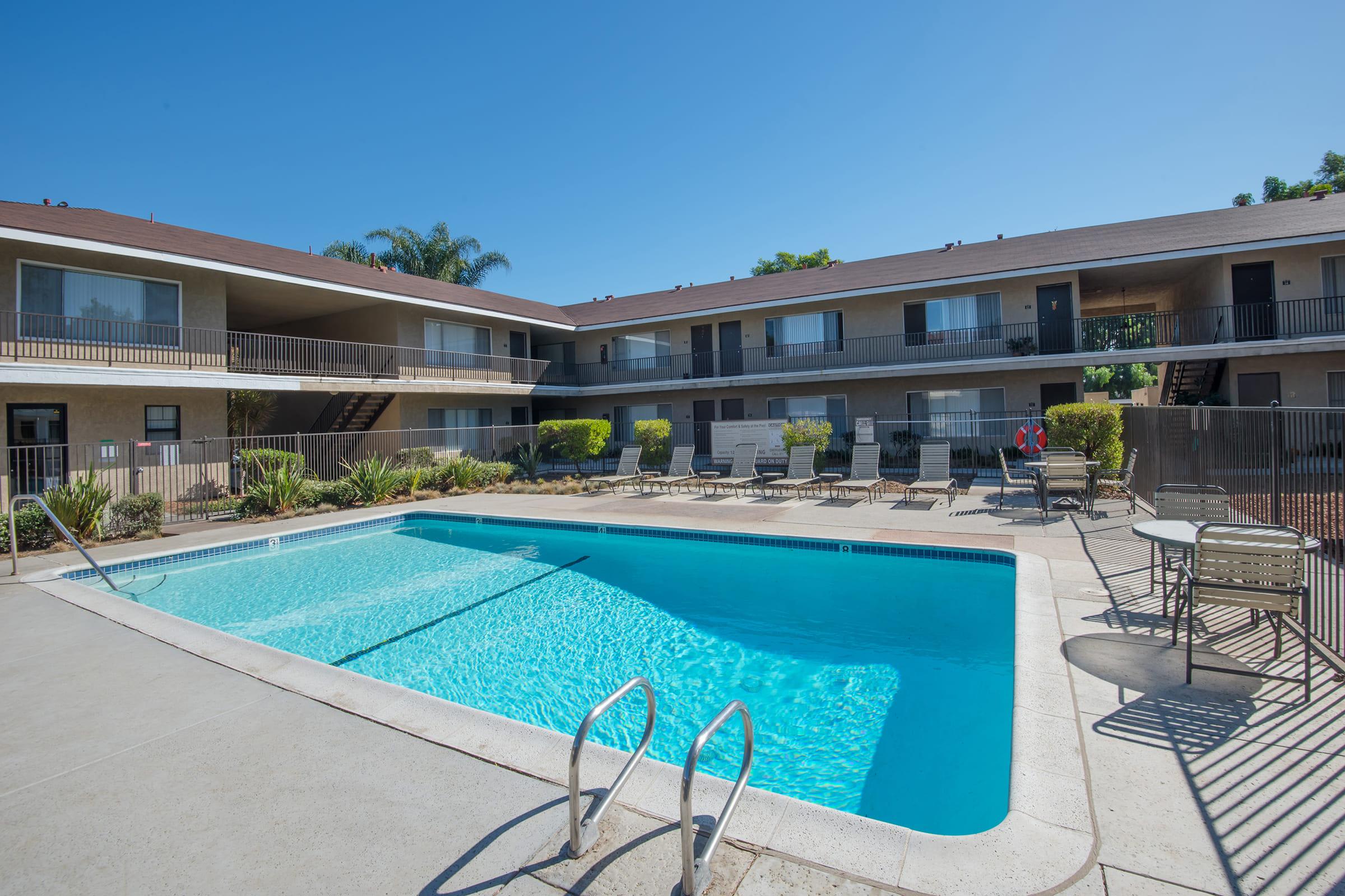 Ventura Beach Luxury Apartments – photo 1 of 21