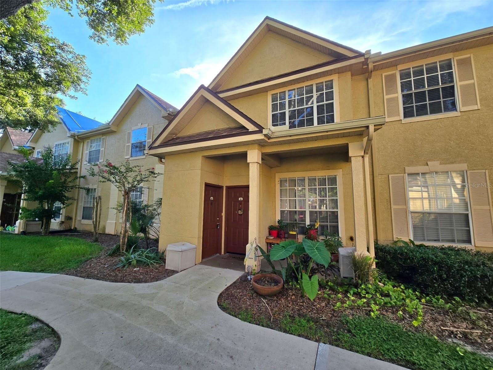 856 Grand Regency Pointe Point – photo 1 of 417