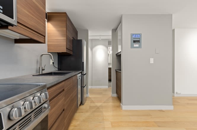 1008 N Corona St – photo 1 of 3