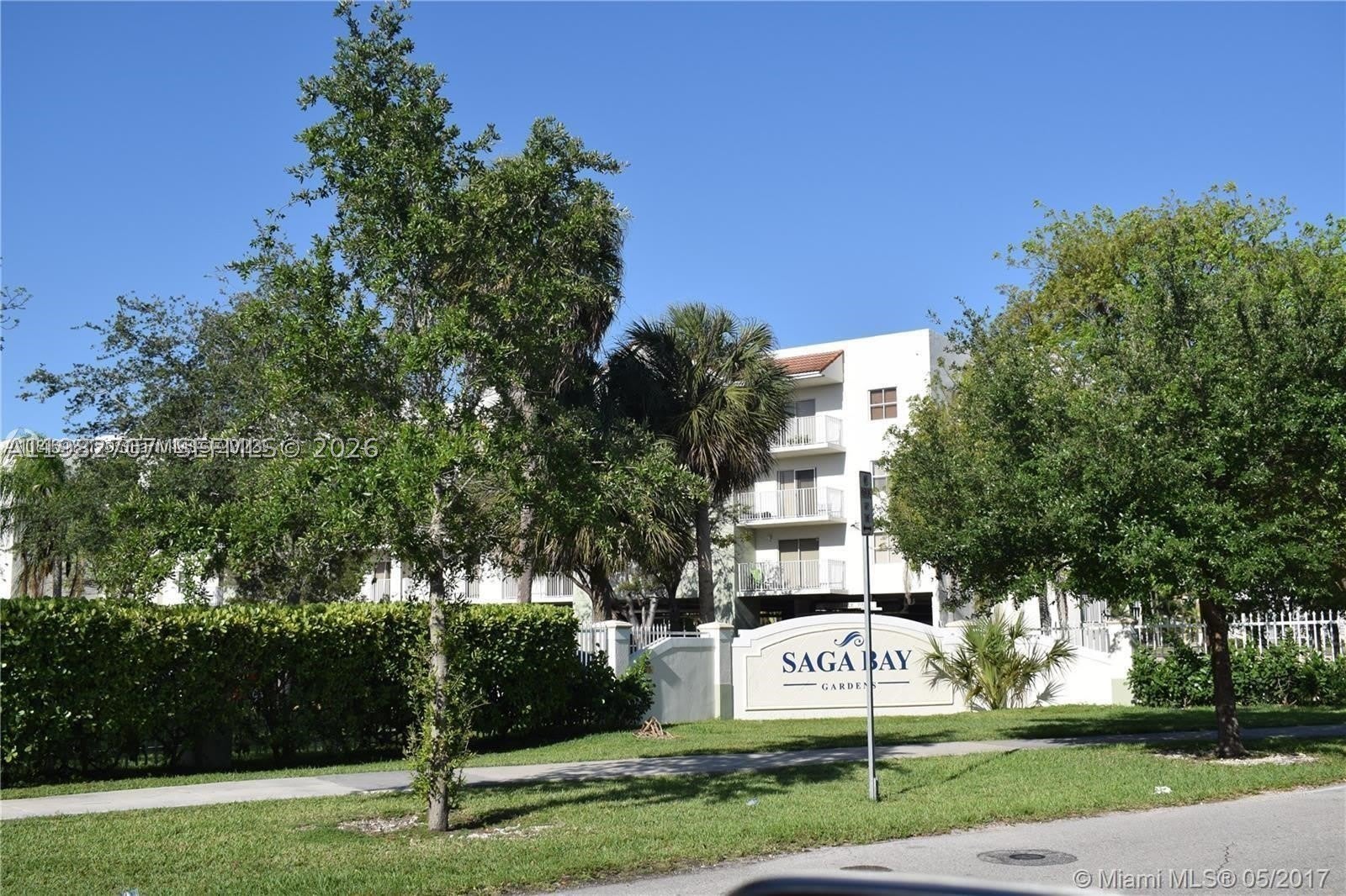 8240 SW 210th St – photo 1