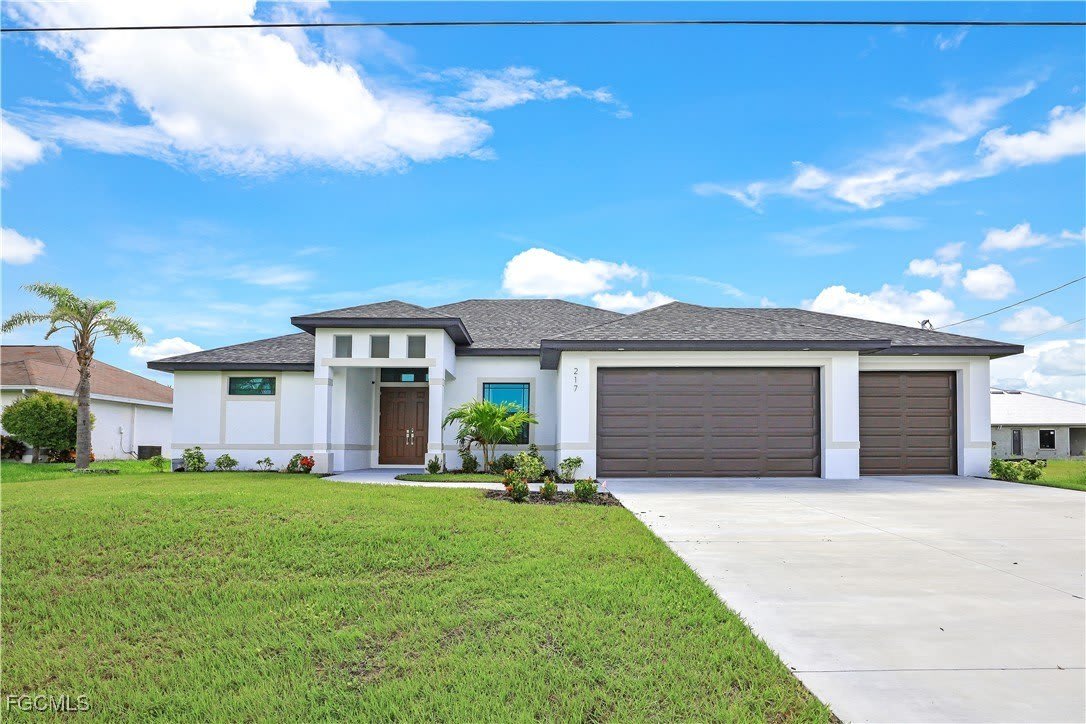 217 NW 36th Avenue – photo 1