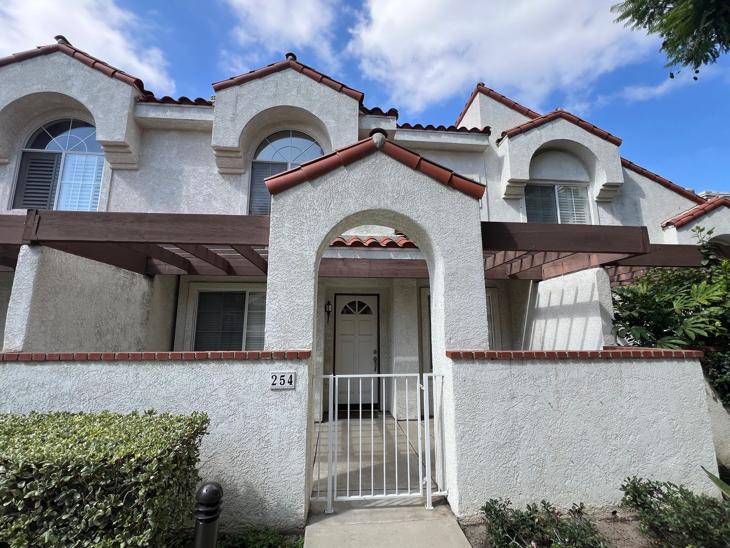 Palm Colony Camarillo Condo – photo 1 of 235