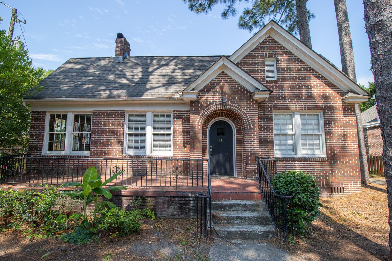 Charming 3 Bedroom Home in Desirable Heathwood! – photo 1