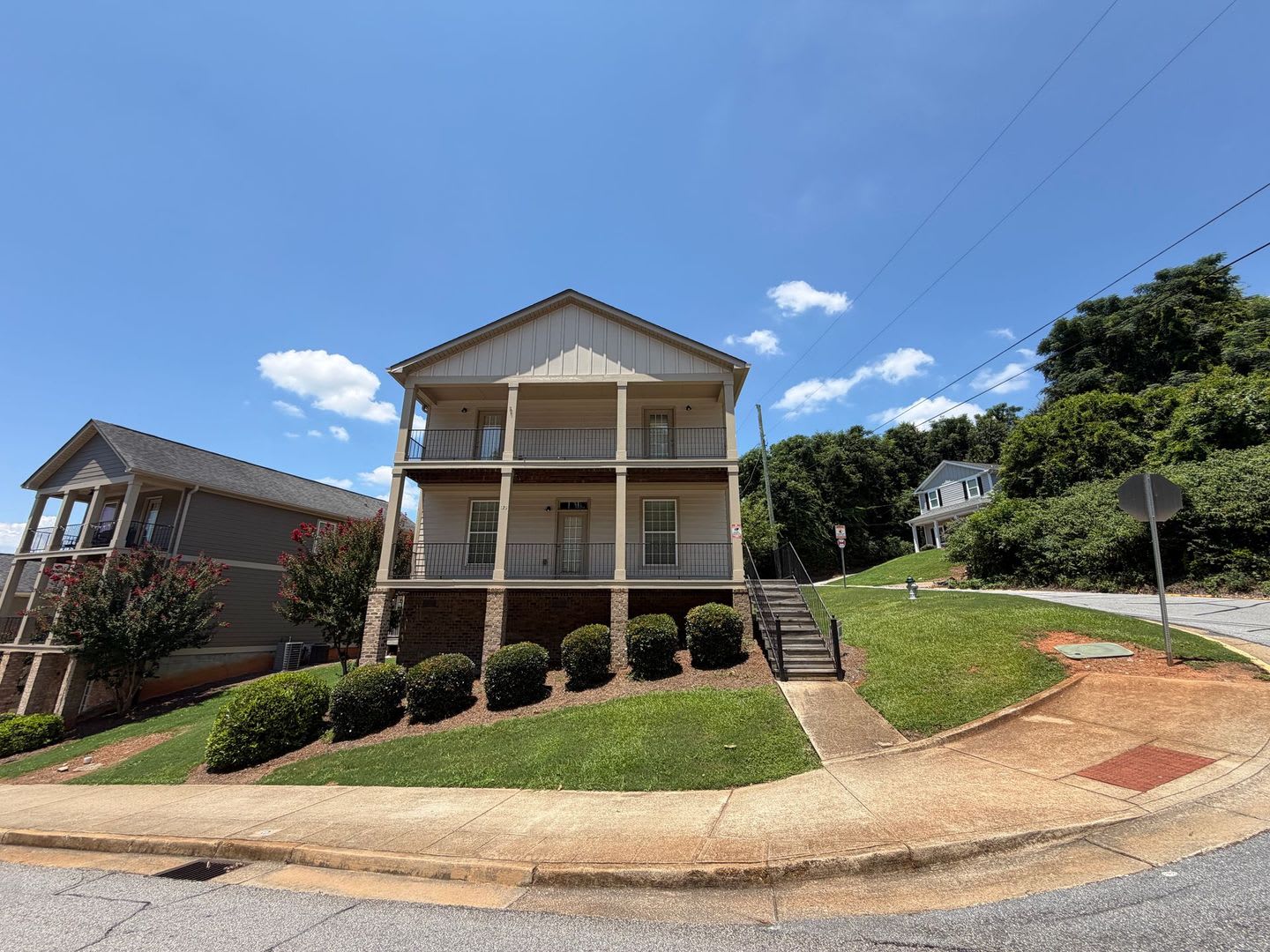 PRE-LEASING FOR AUGUST 5TH 2027! – photo 1