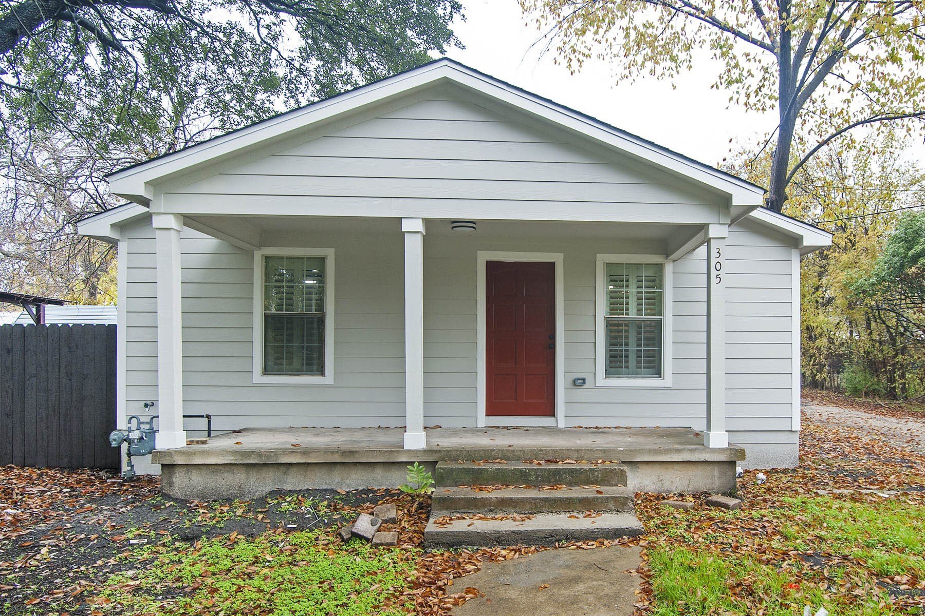 305 College Street – photo 1 of 92