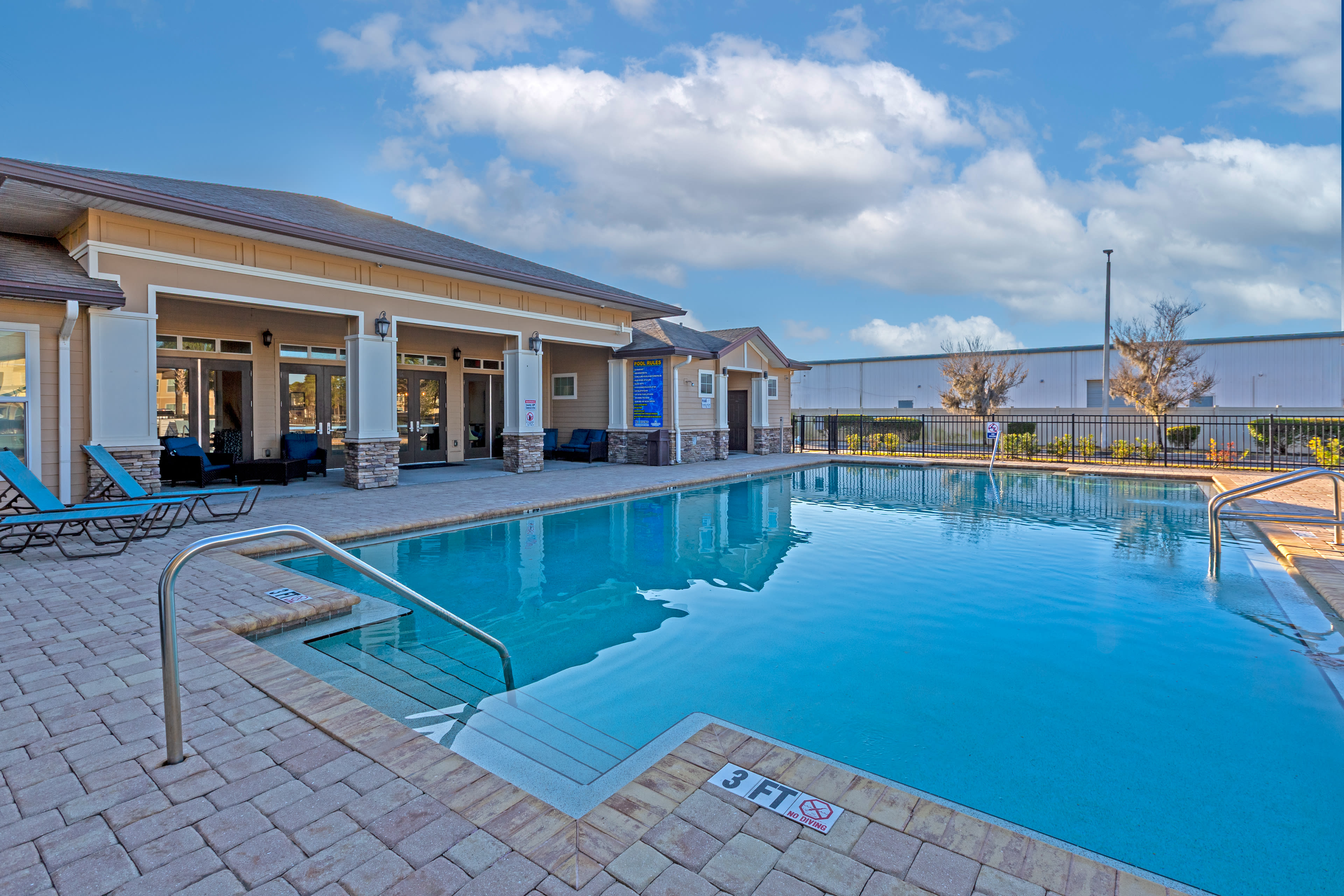 Oakwood Sarasota – photo 1