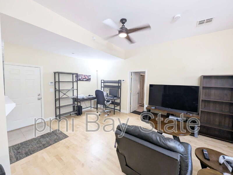 27 Saint James Avenue – photo 1 of 11