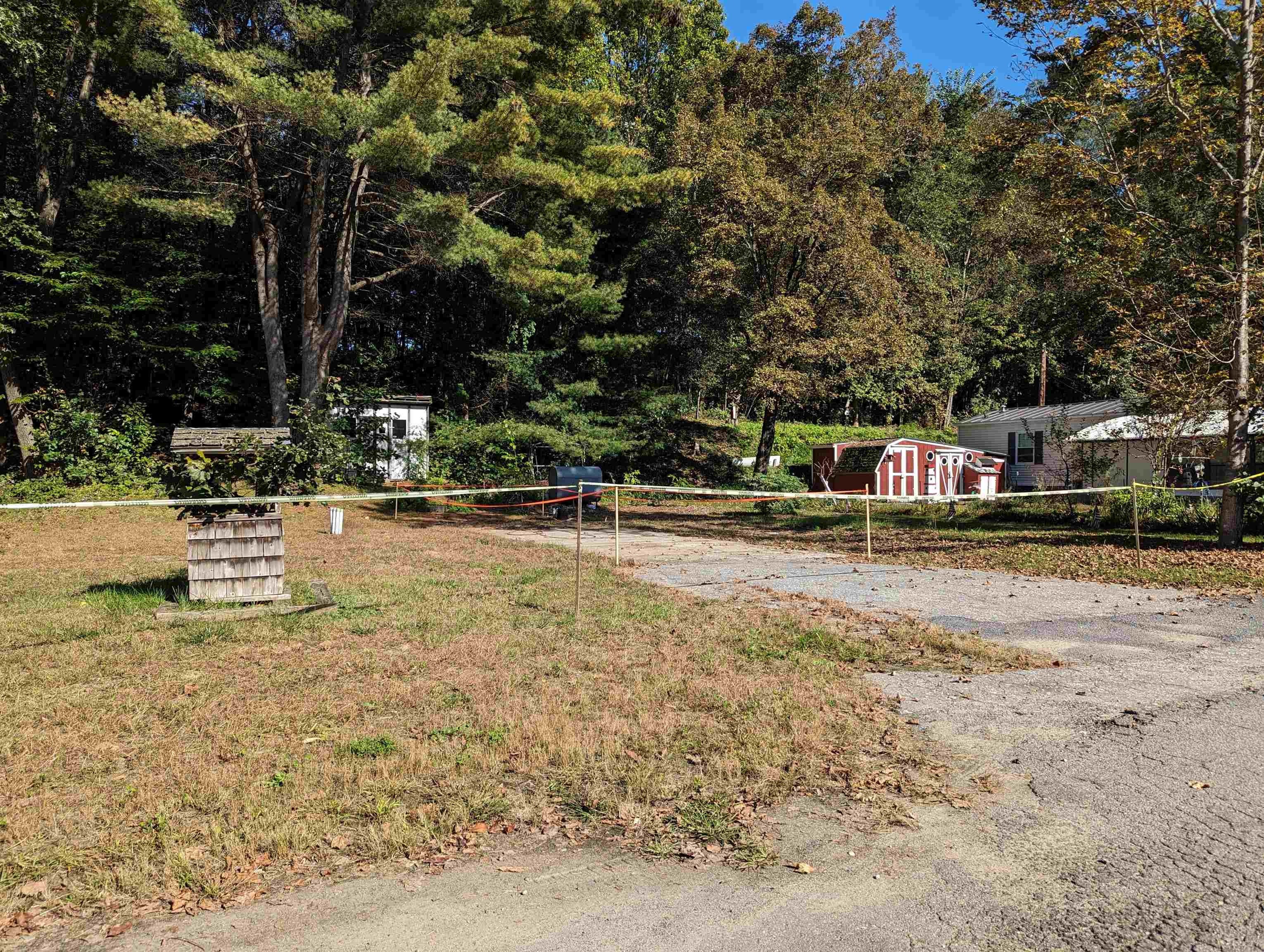 14 Lower Landing Road – photo 1 of 5