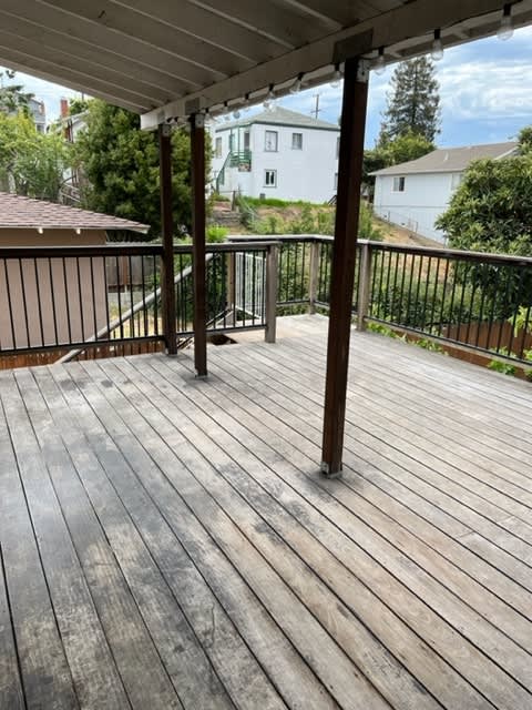 3611 Harbor View Avenue – photo 1