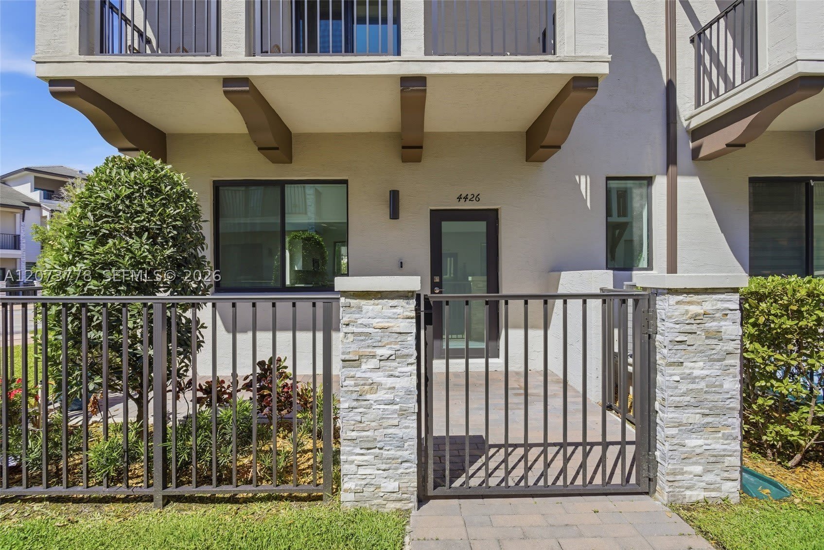 4426 NW 83 PKWY – photo 1