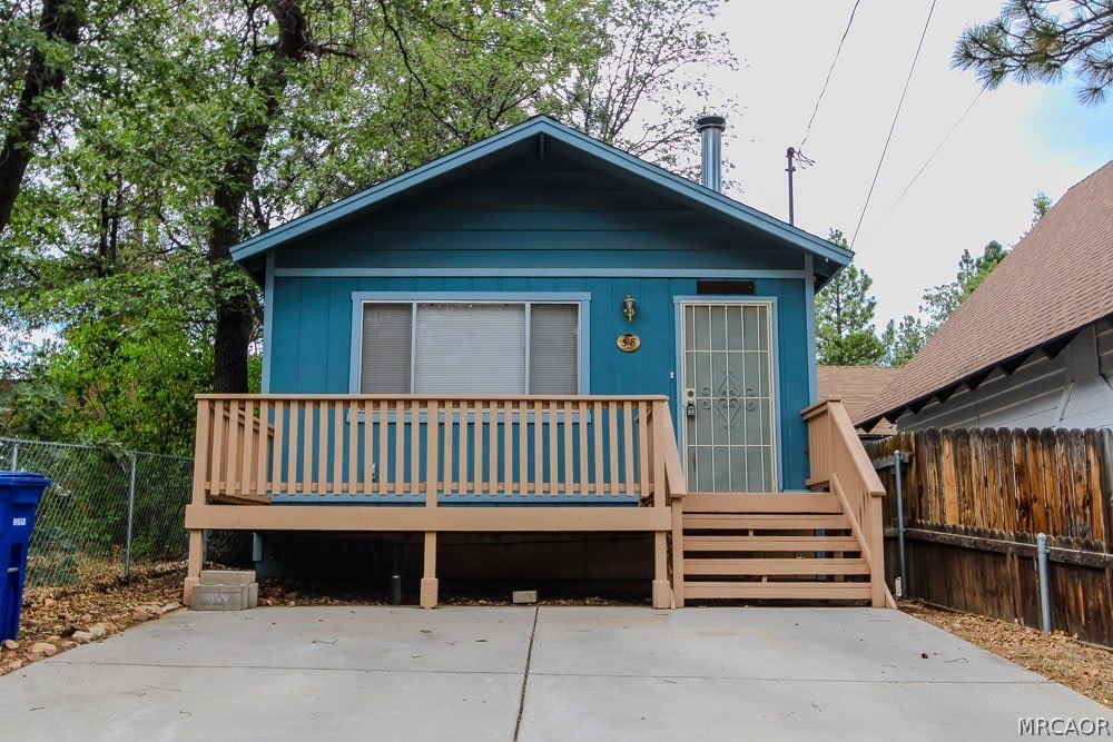 518 Orange Avenue – photo 1 of 22