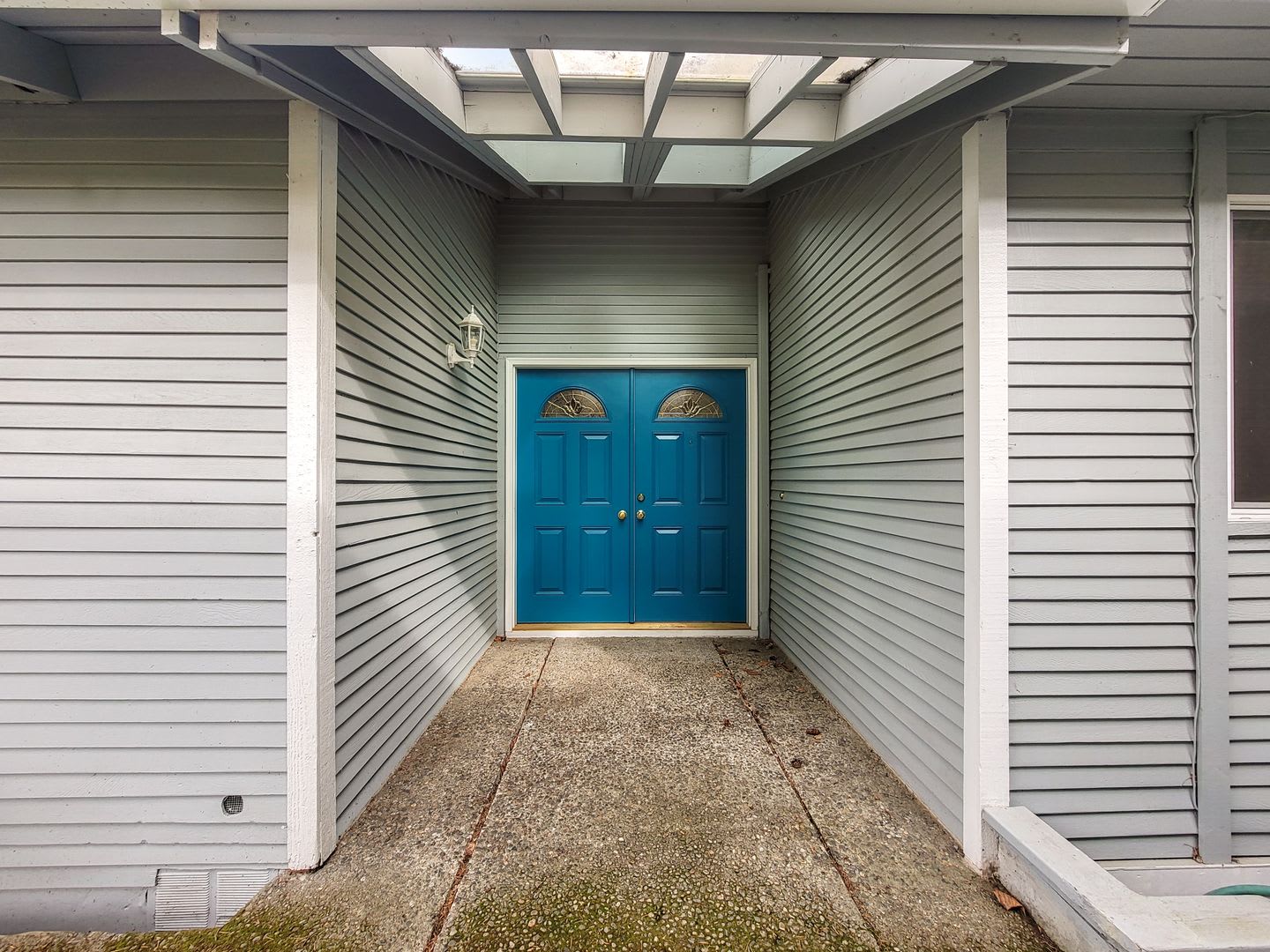 Beautiful spacious Single Family Home near Microsoft. – photo 1
