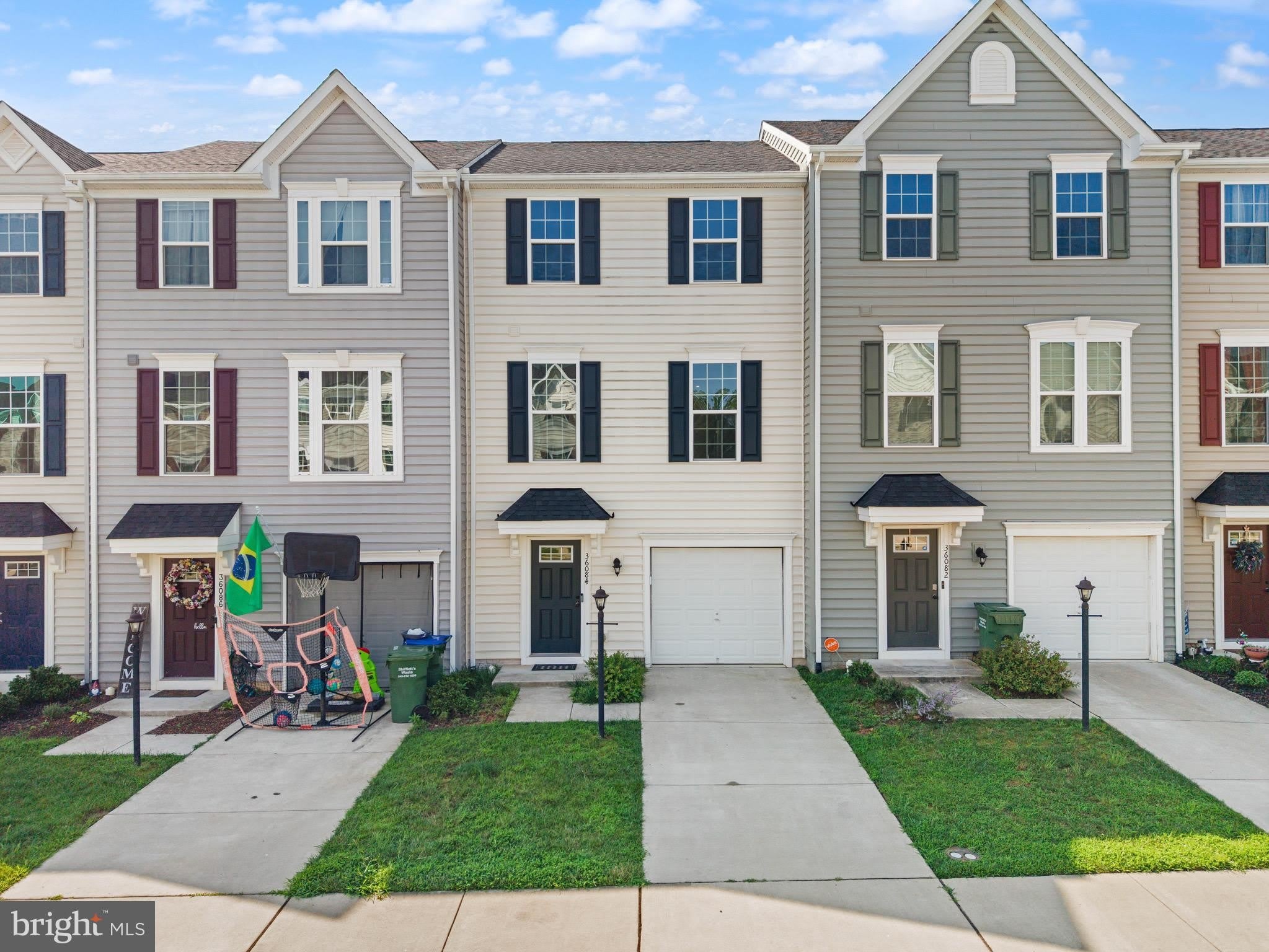 36084 FAWN Lane – photo 1 of 49