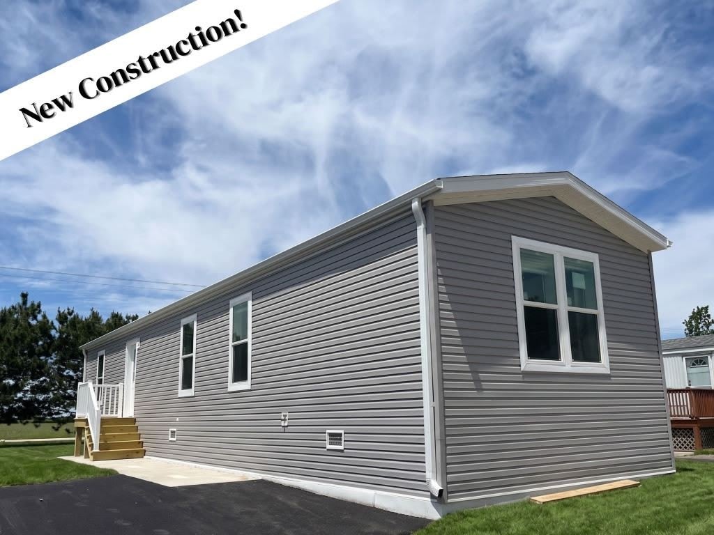 4 Drake Lane – photo 1 of 16
