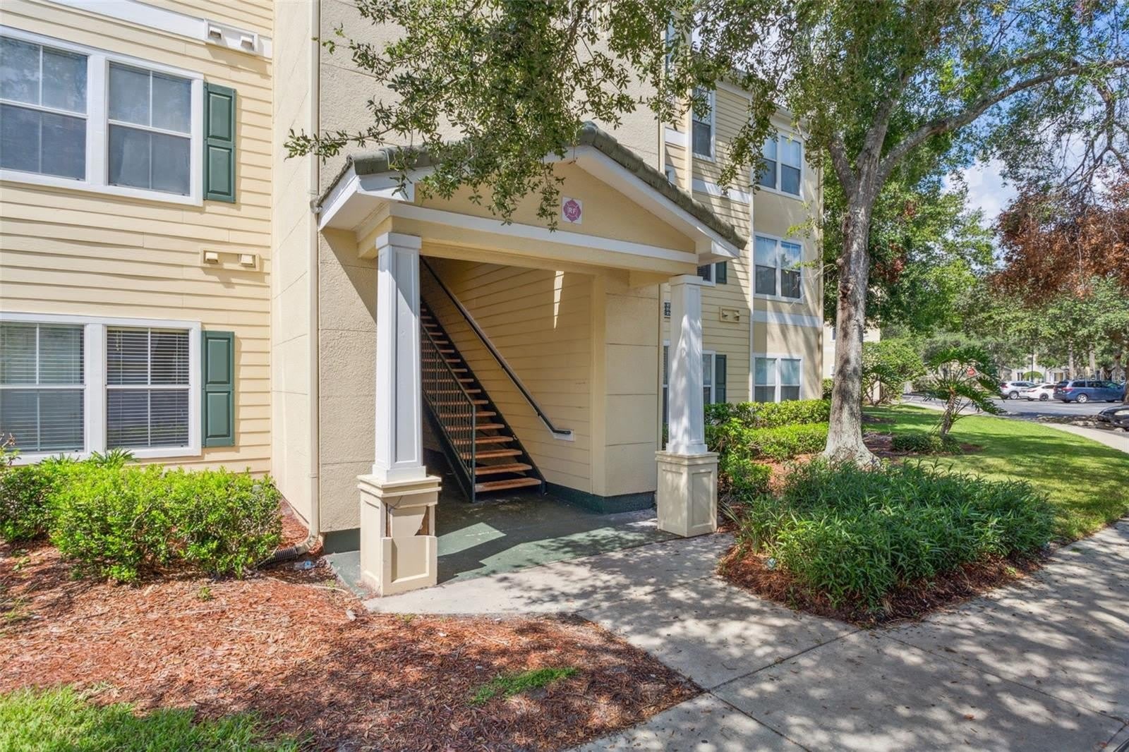 18332 BRIDLE CLUB Drive – photo 1 of 28