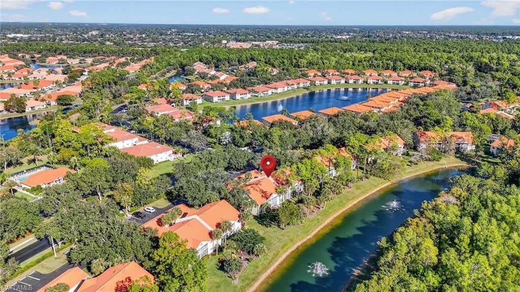 209 Robin Hood Cir – photo 1