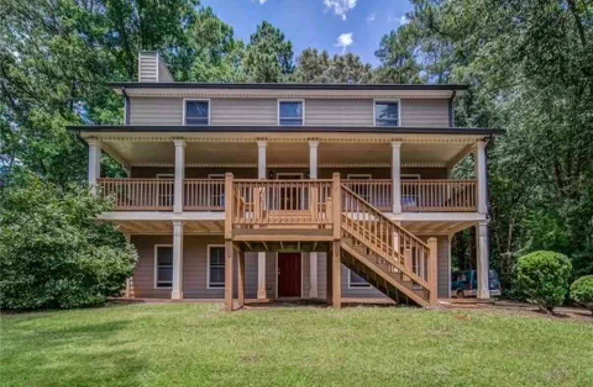 6472 Swift Creek Drive – photo 1