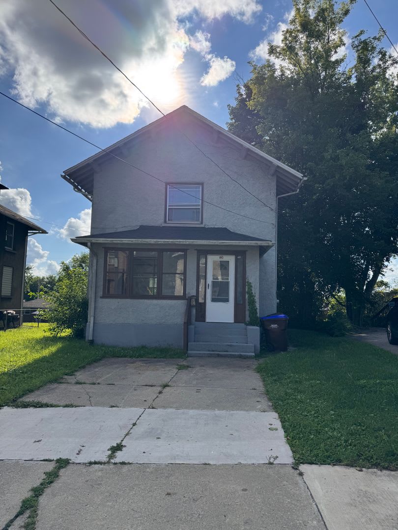 326 Shenango – photo 1 of 9