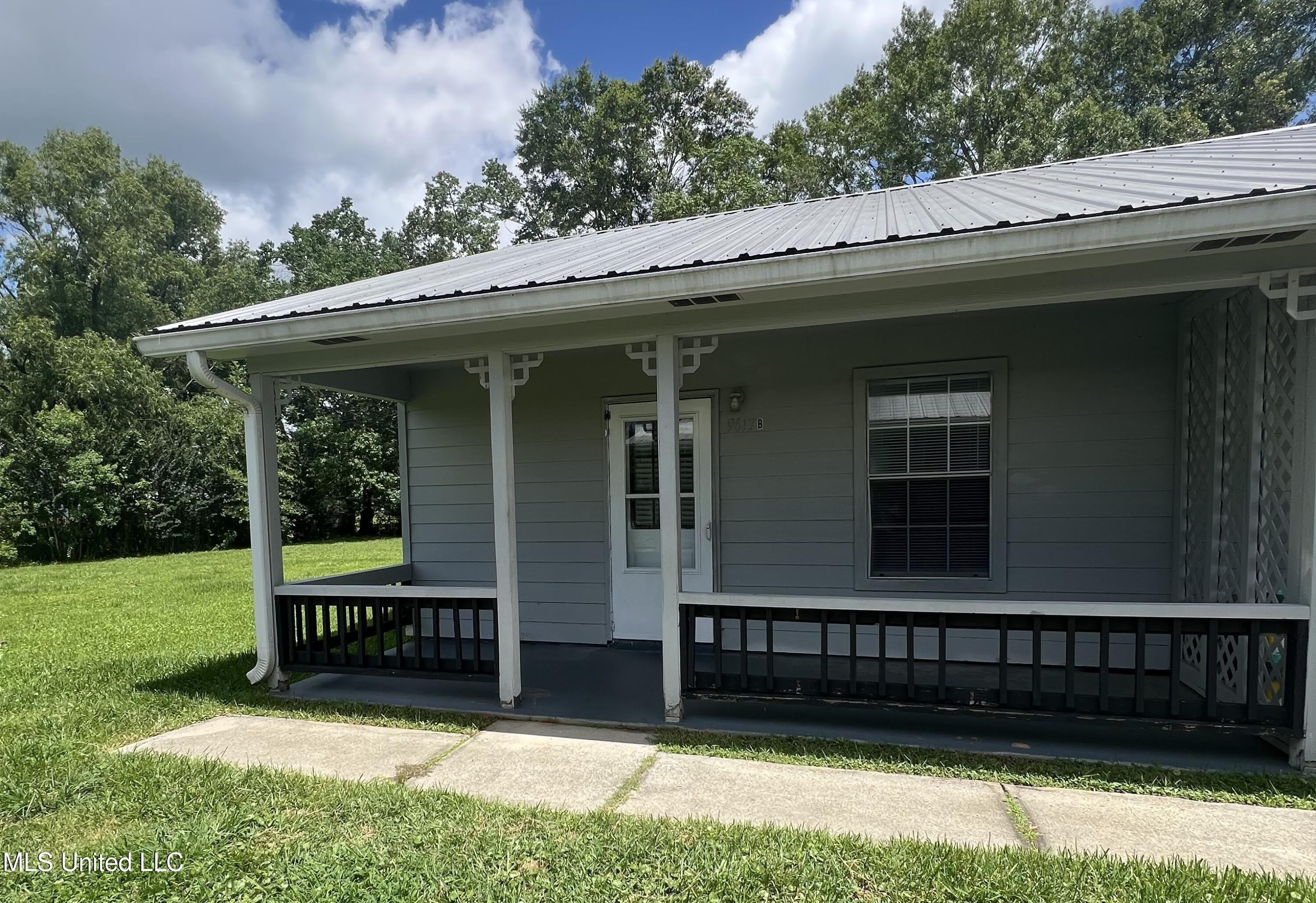 9617 Smith Avenue lot: B – photo 1 of 7