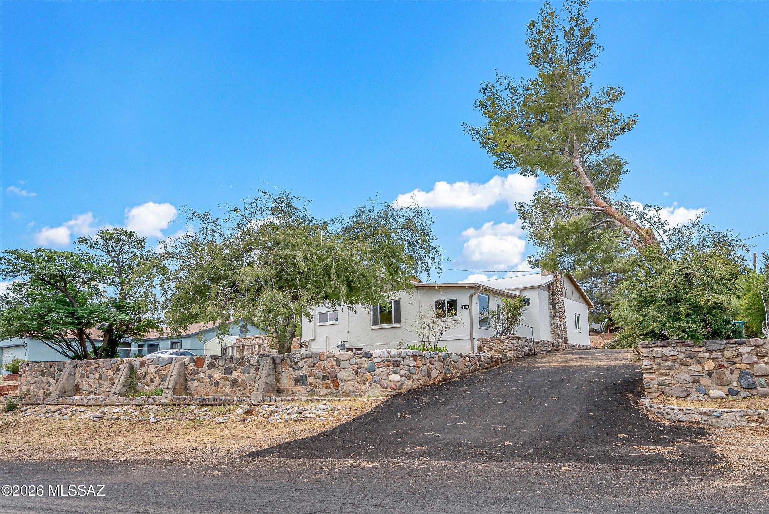 730 N Robles Road – photo 1 of 28