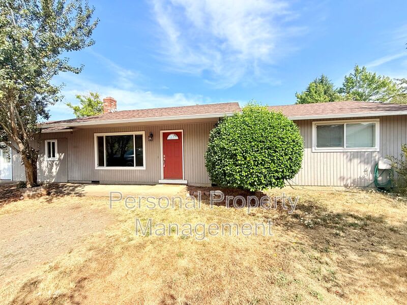 15204 SE 2nd Circle – photo 1 of 23