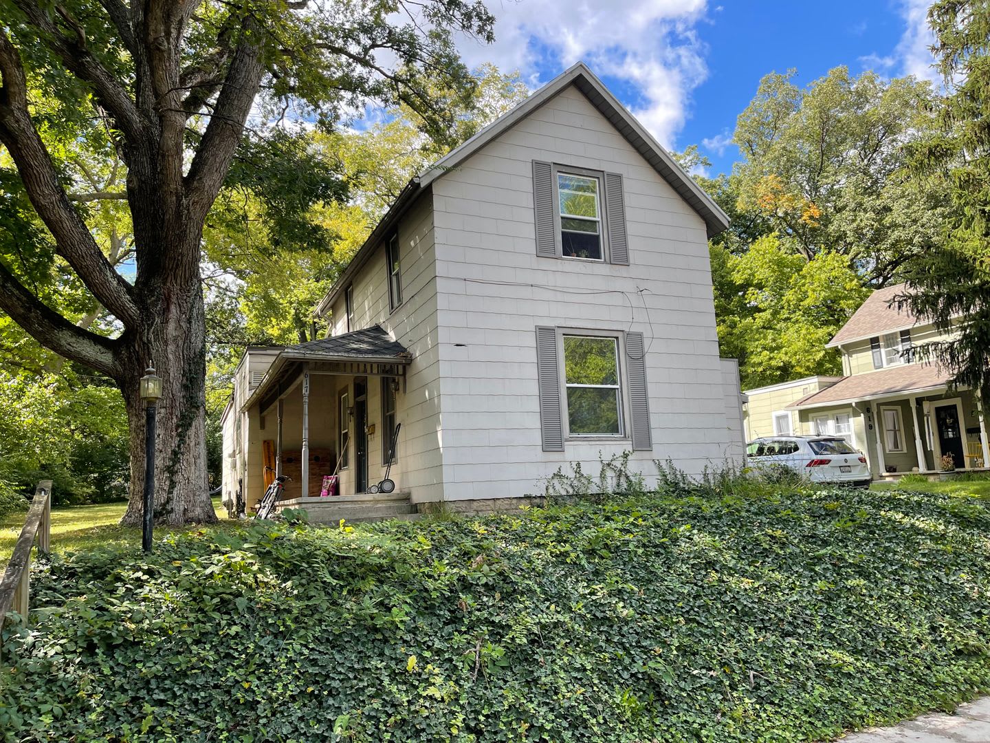 4 Bedroom, 2 Bath House! – photo 1