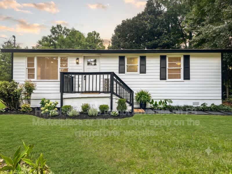 2313 Poplar St – photo 1