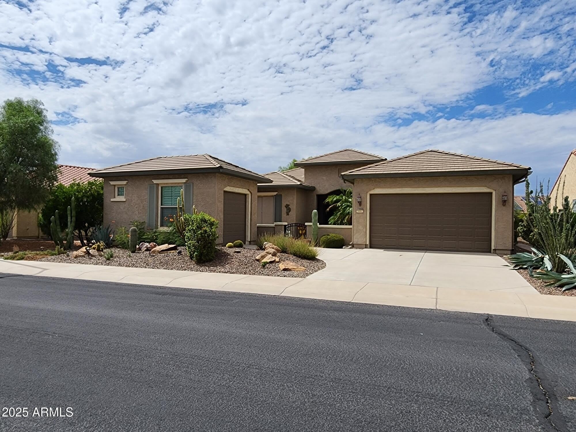 20002 N 269TH Drive – photo 1