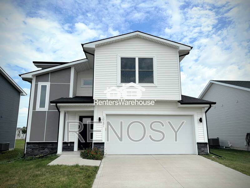15231 Deerview Dr – photo 1 of 189