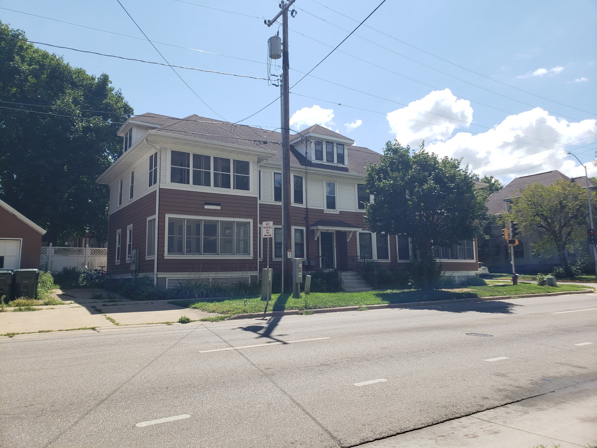 1105 E Gorham St – photo 1