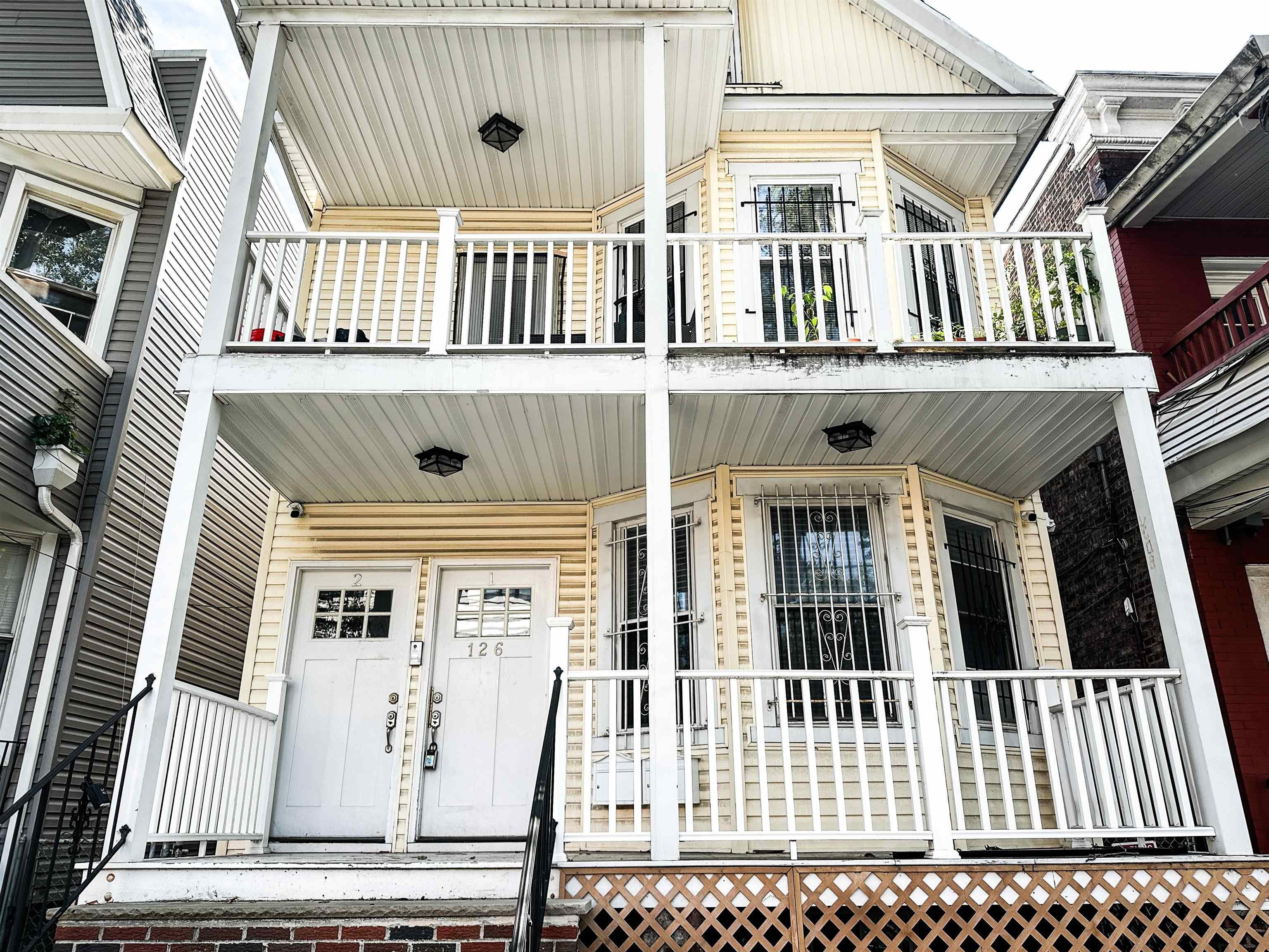 126 WADE ST – photo 1