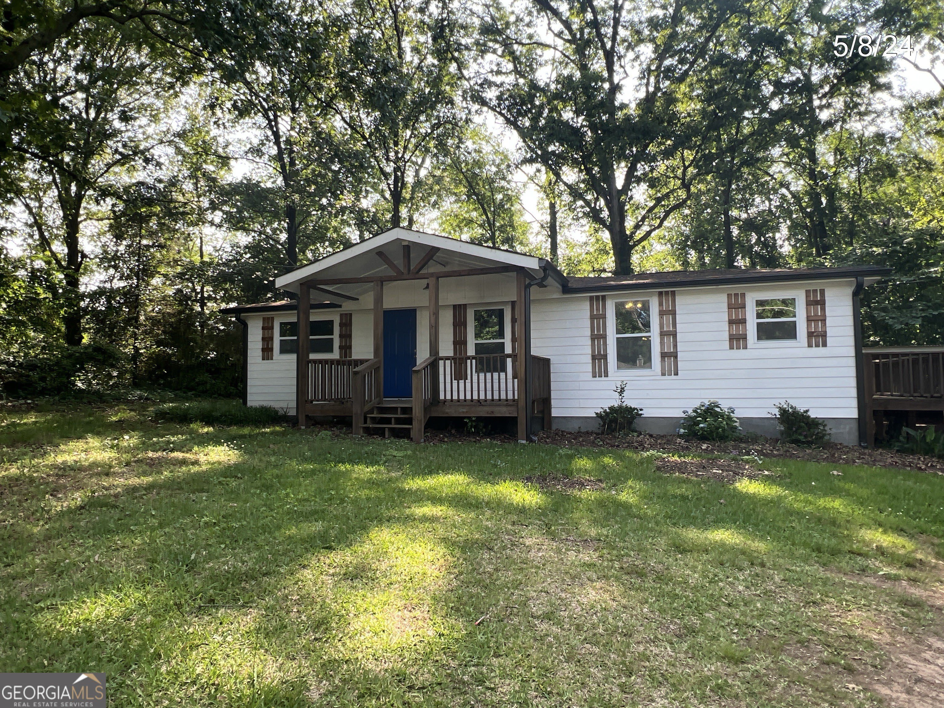 320 PLEASANT HILL CHURCH Road – photo 1 of 25