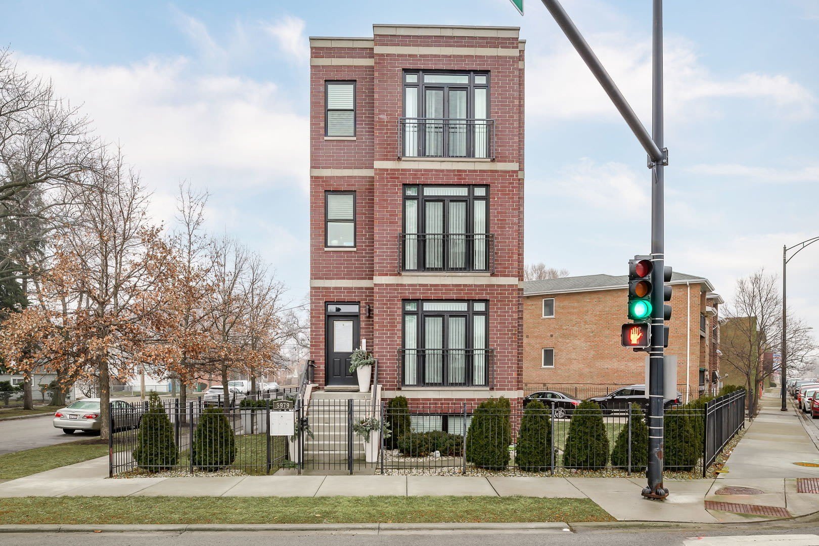 5979 N Elston Avenue – photo 1