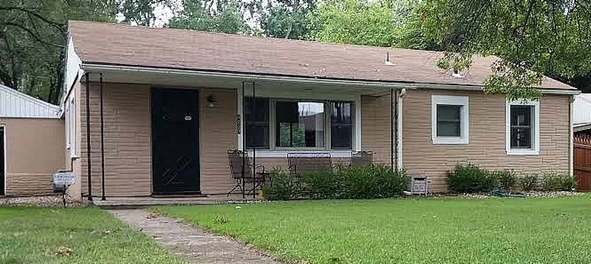 Cute home, great location! – photo 1