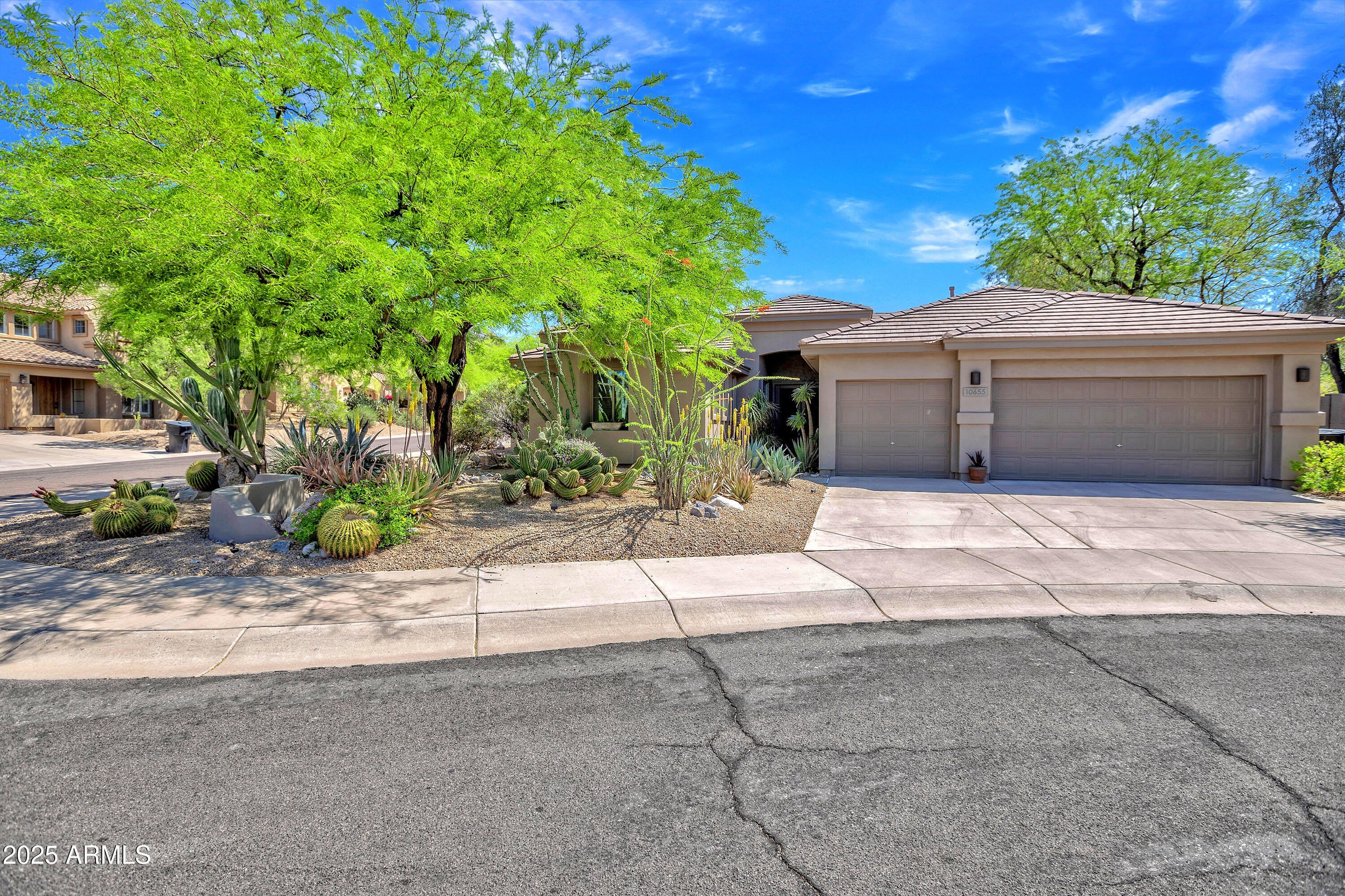 10655 E Acacia Drive – photo 1