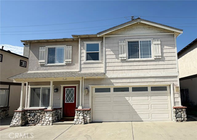 1124 Mayflower Avenue – photo 1