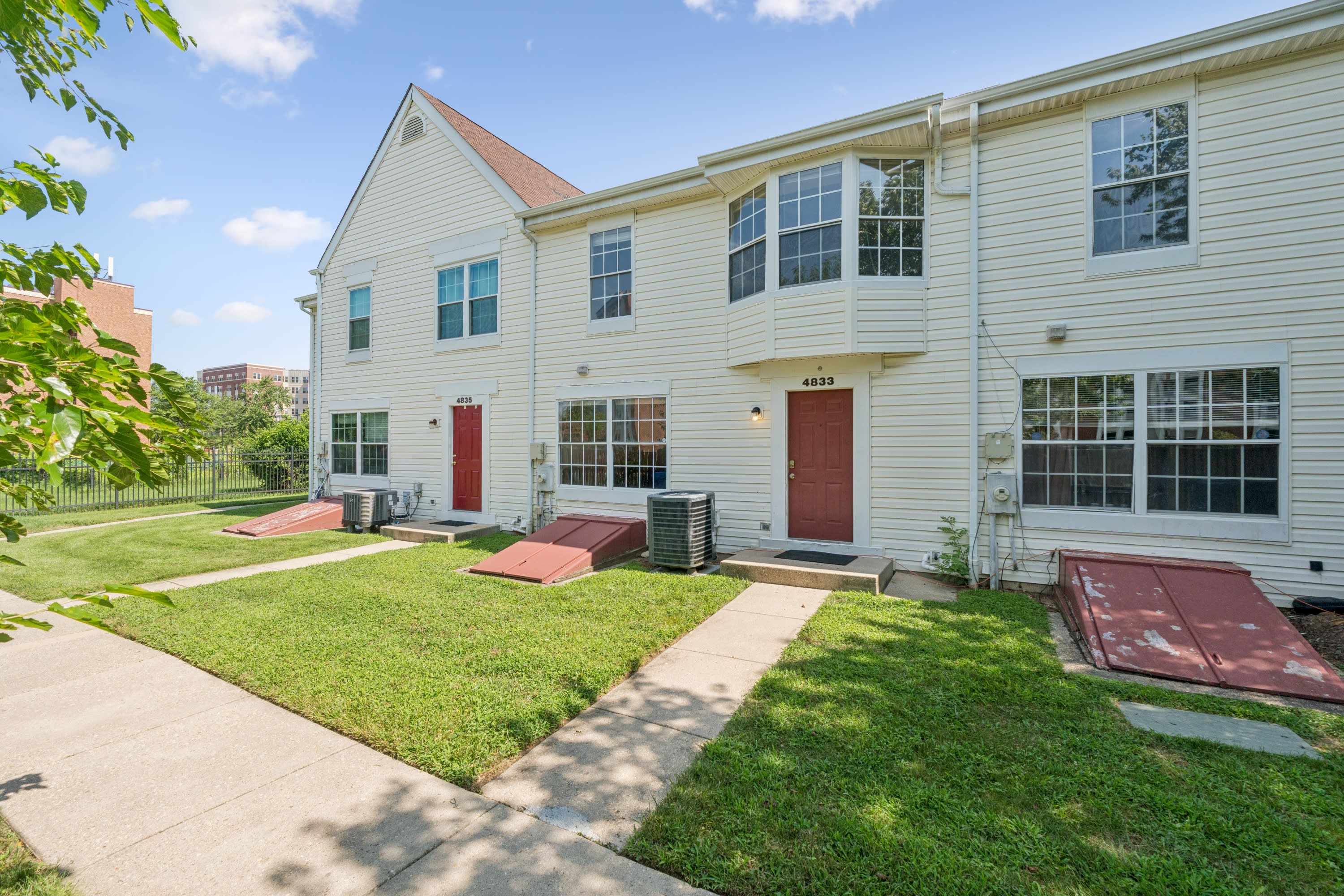 4833 Berwyn House Road – photo 1