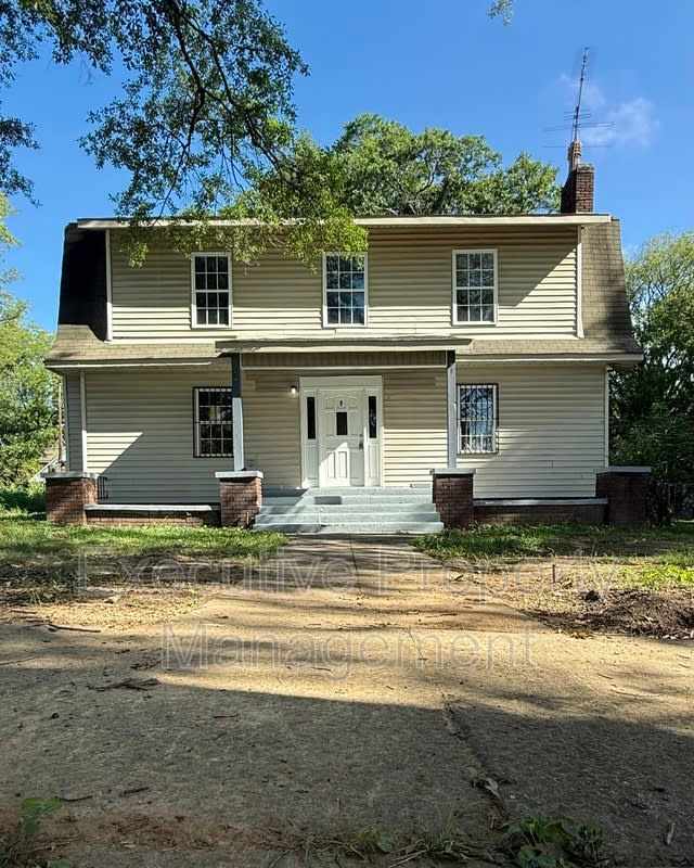 2416 34th Avenue – photo 1