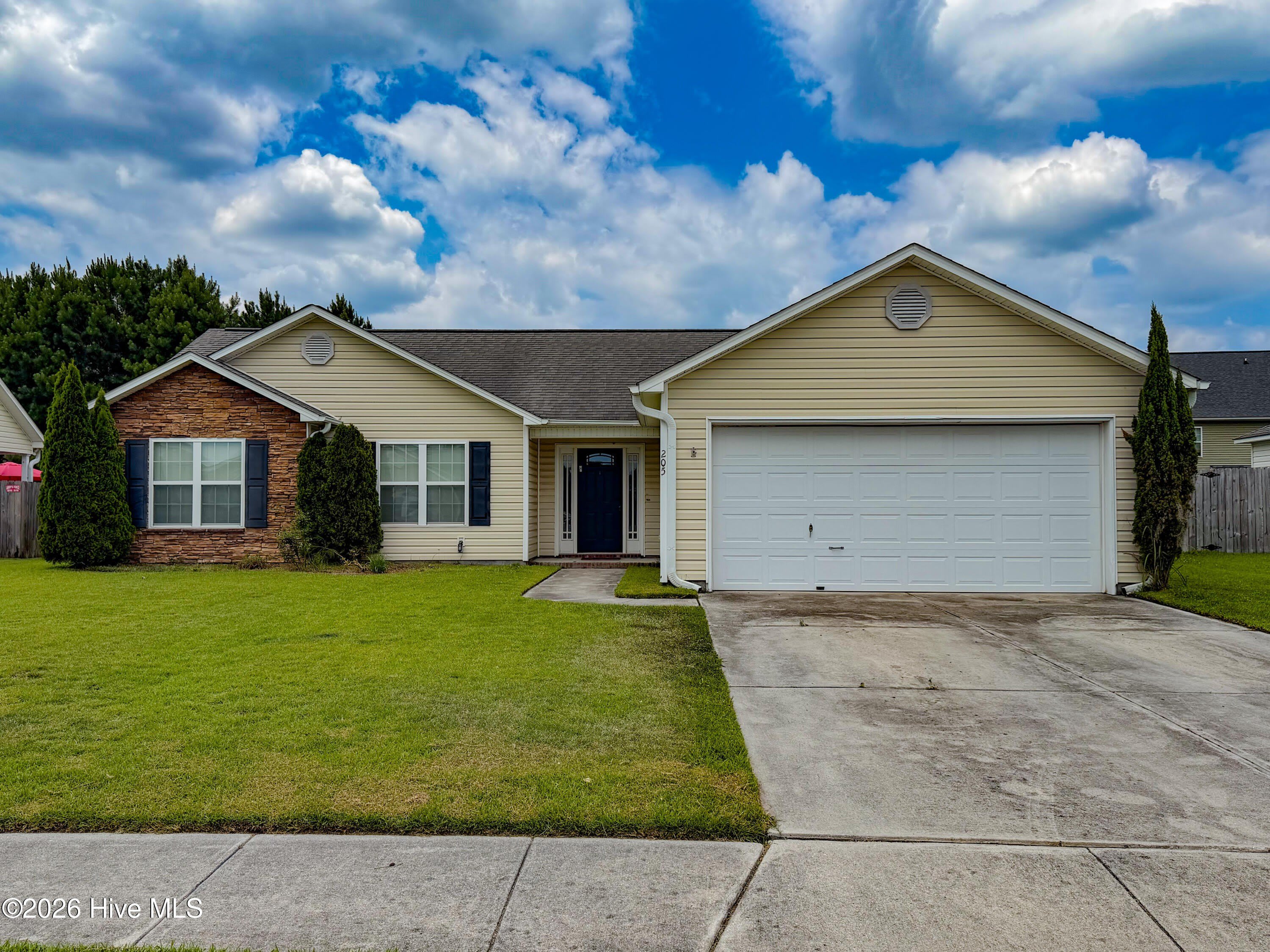 205 Wynbrookee Lane – photo 1 of 24