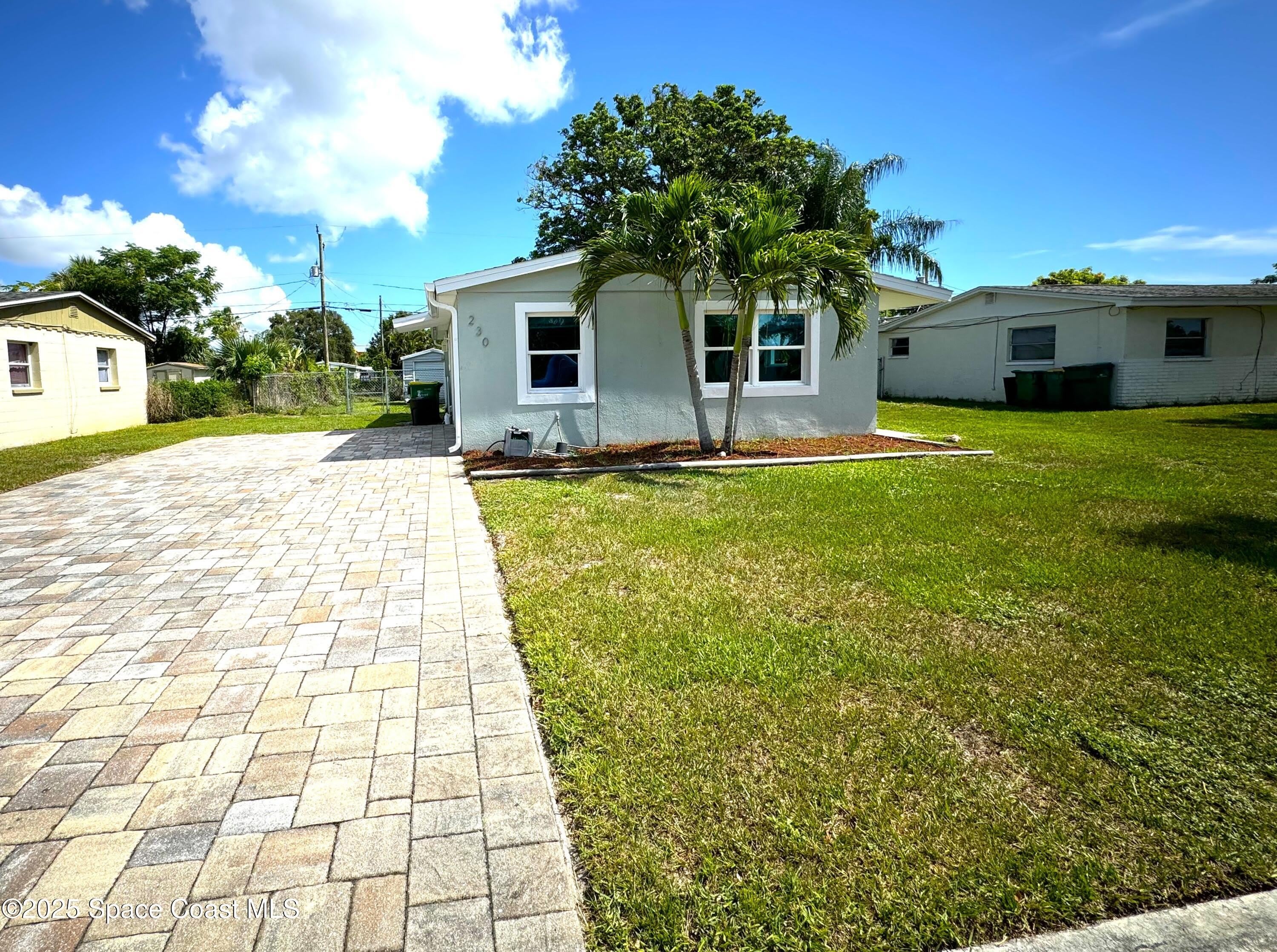 230 Crown Boulevard – photo 1