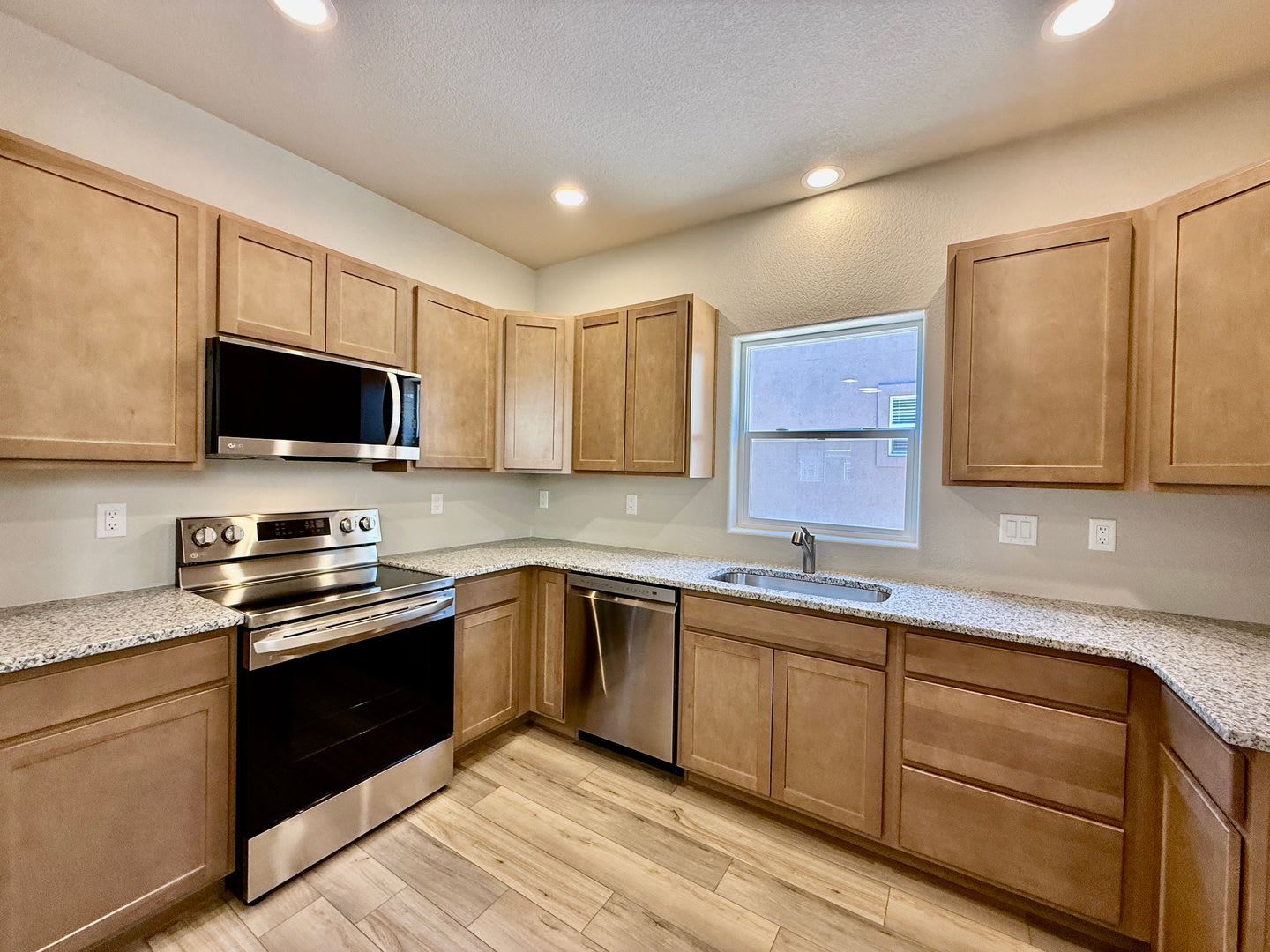 Brand-New 2-Bed Patio Home in Stetson Hills, Colorado Spring – photo 1
