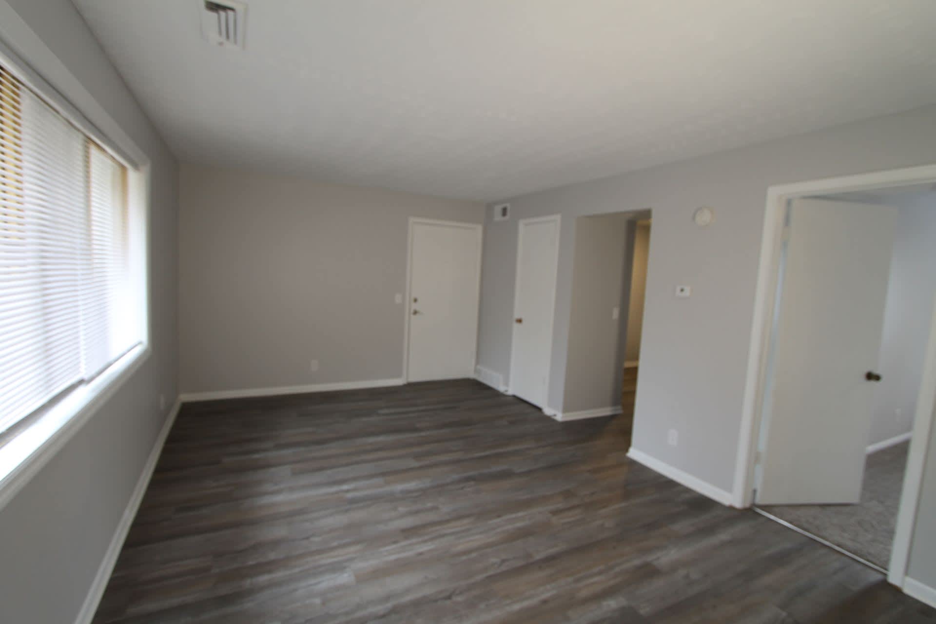 10715 O Street – photo 1