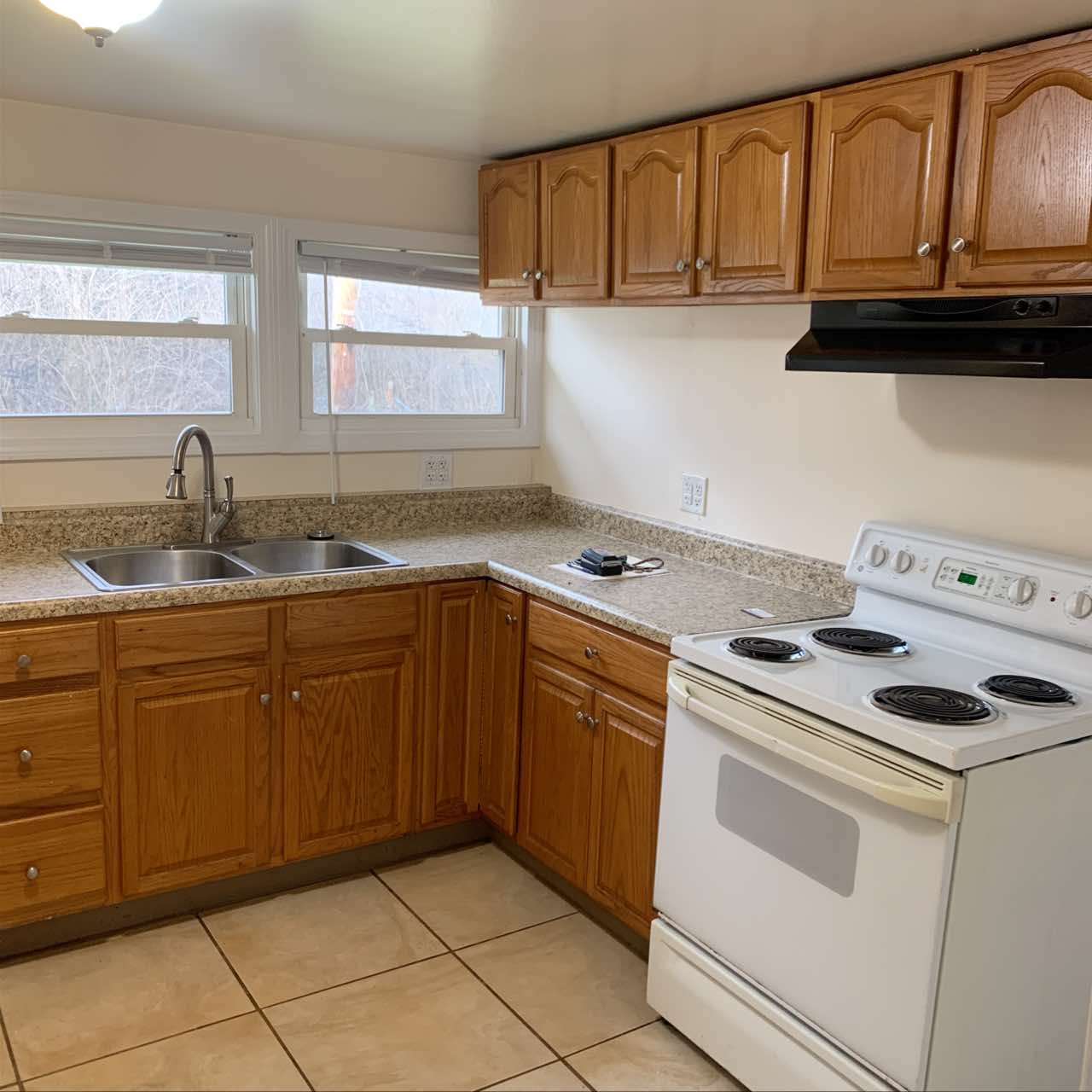 219 Lansdown Avenue – photo 1 of 5