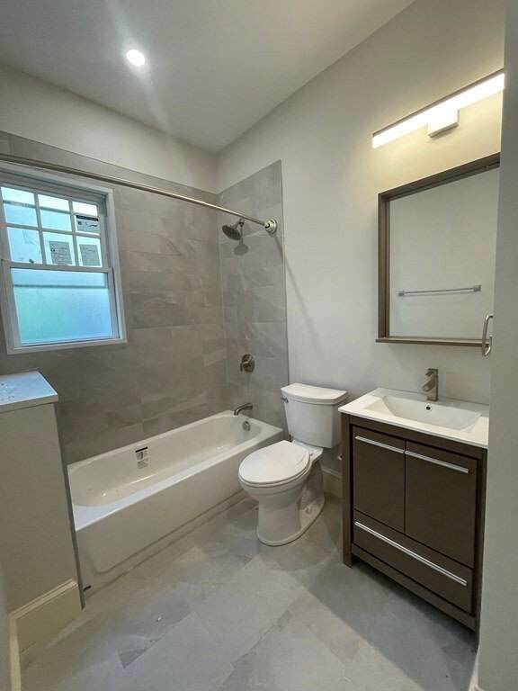 1 Leonard Avenue – photo 1