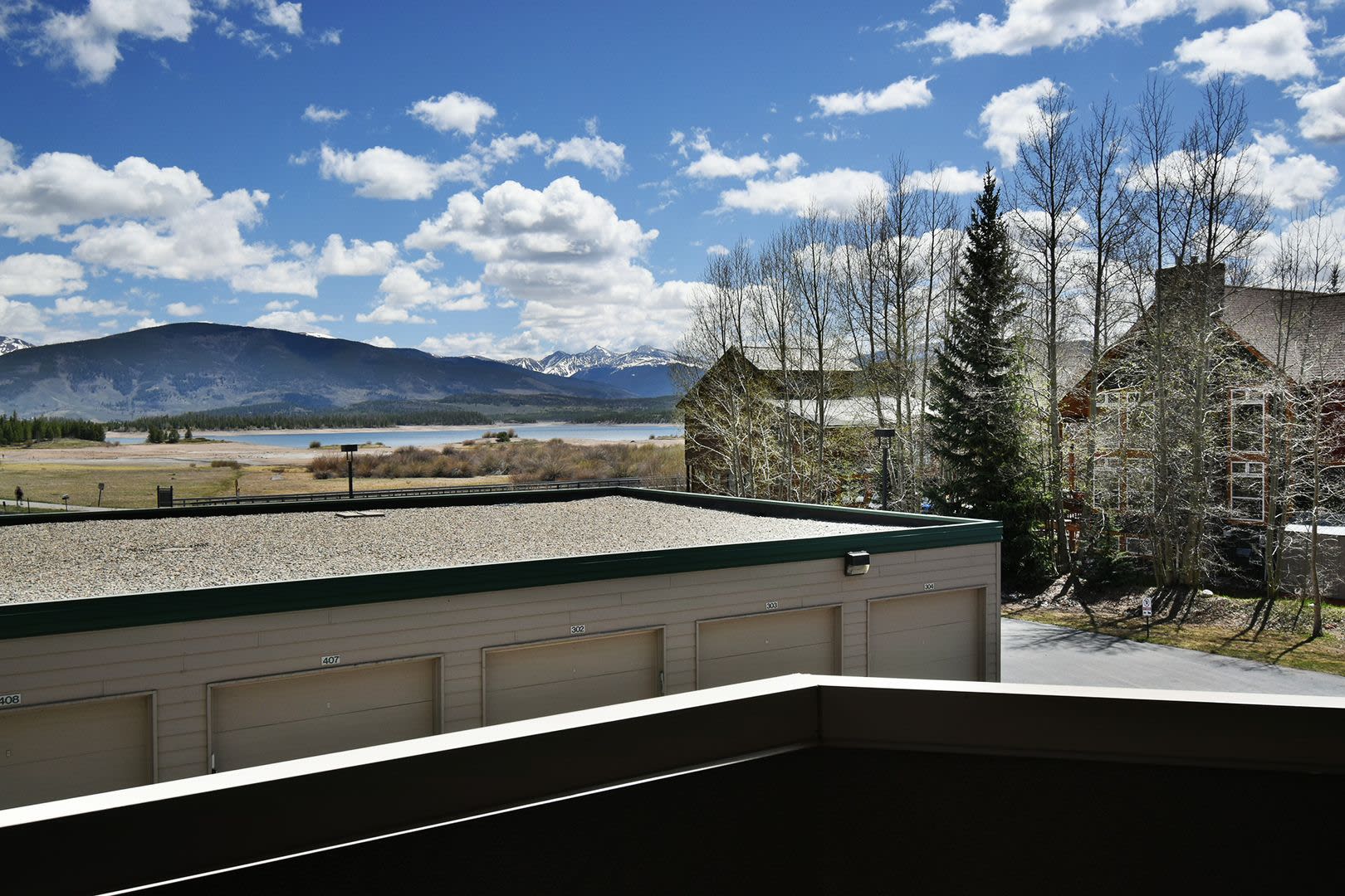 Long Term Rental- Towers at Lakepoint #208 – photo 1 of 29