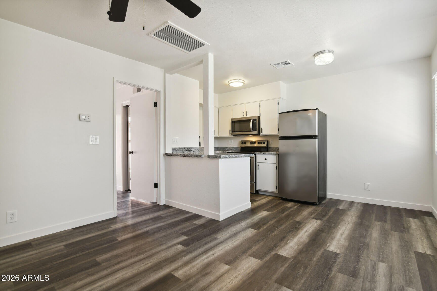 2209 S Granada Drive – photo 1 of 14