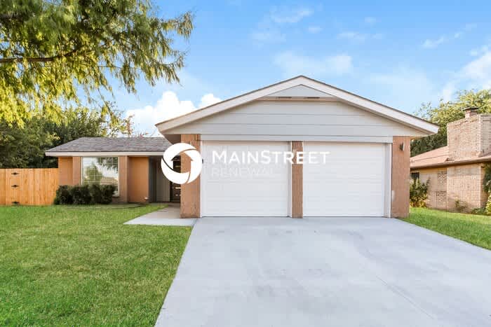 8917 South Hillcrest Drive – photo 1
