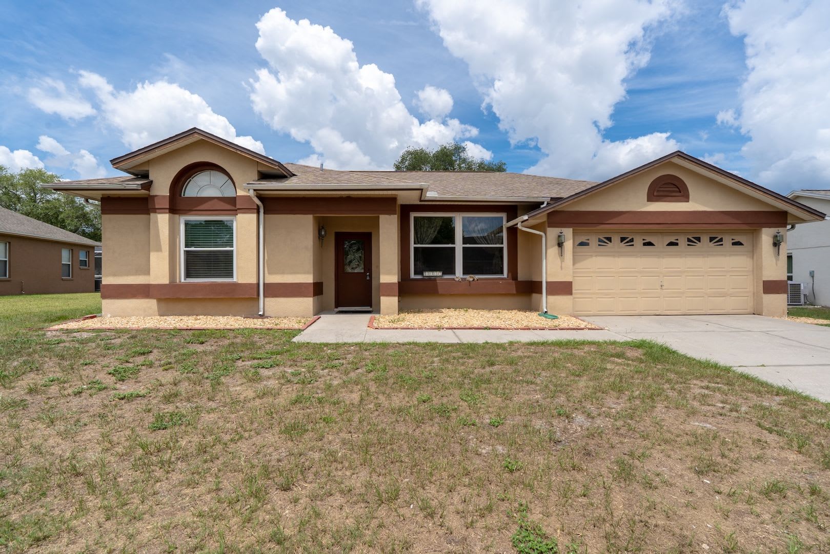 Spacious 4-Bedroom Home in Desirable Riverview Location with Excellent Schools – photo 1
