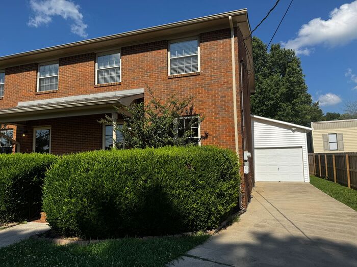 1775 Jeff Road Northwest – photo 1